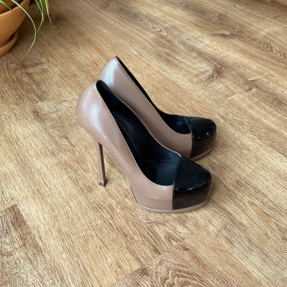 YSL classic pump